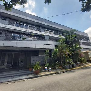 Nest Suites